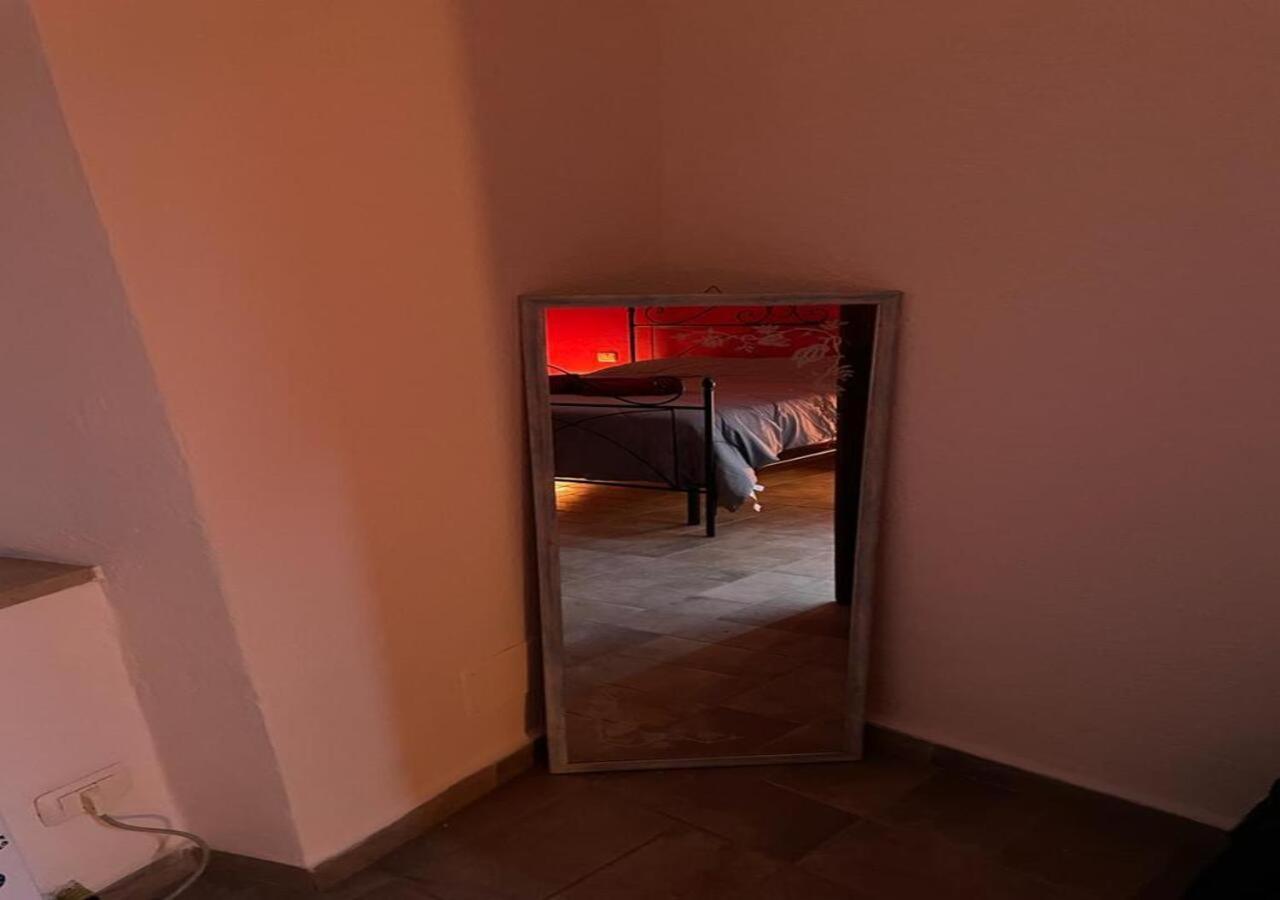 Appartamento Il Mandorlo Nel Centro Di Volterra Extérieur photo