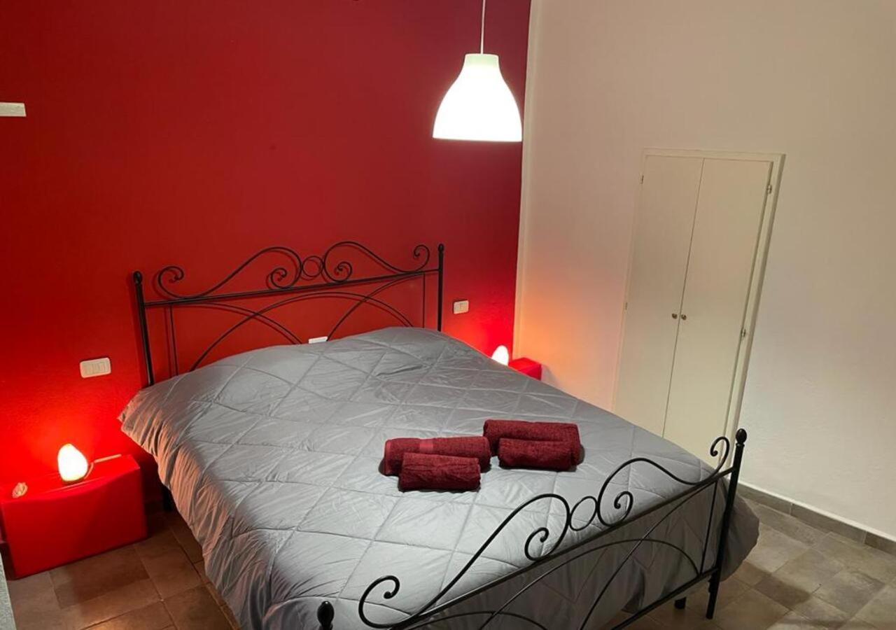 Appartamento Il Mandorlo Nel Centro Di Volterra Extérieur photo